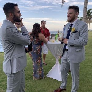 Meet your Posher, Travis